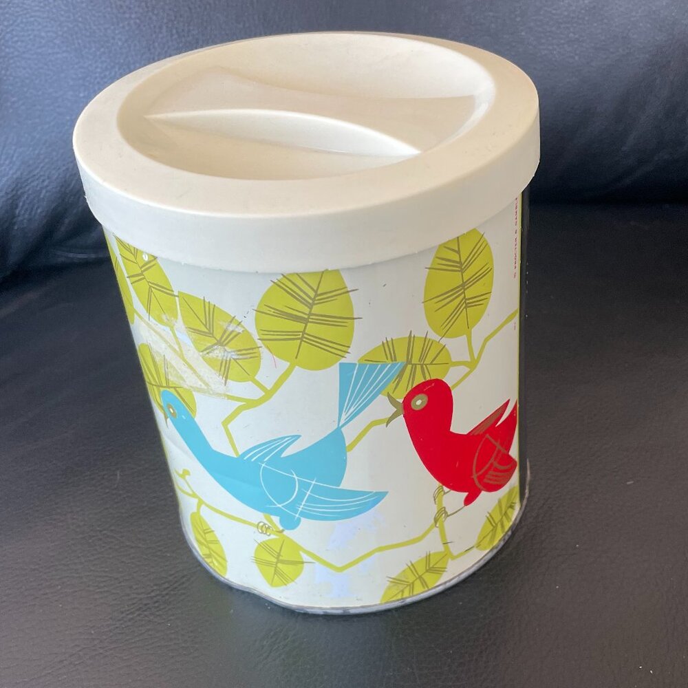 Vintage Procter and Gamble Fluffo Tin